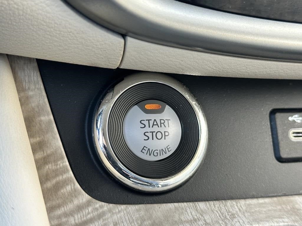 2024 Nissan Murano SV