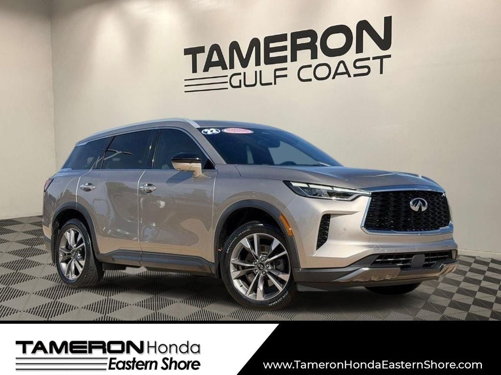 2022 INFINITI QX60 LUXE