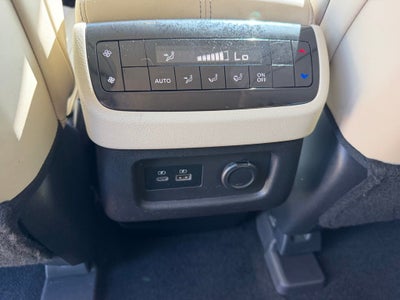 2022 INFINITI QX60 LUXE