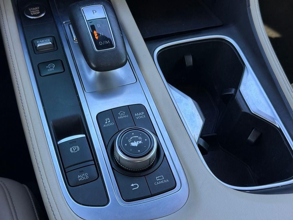 2022 INFINITI QX60 LUXE