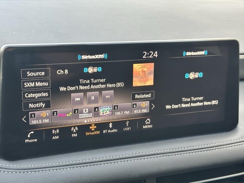 2023 INFINITI QX60 LUXE