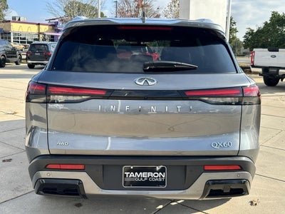 2023 INFINITI QX60 LUXE