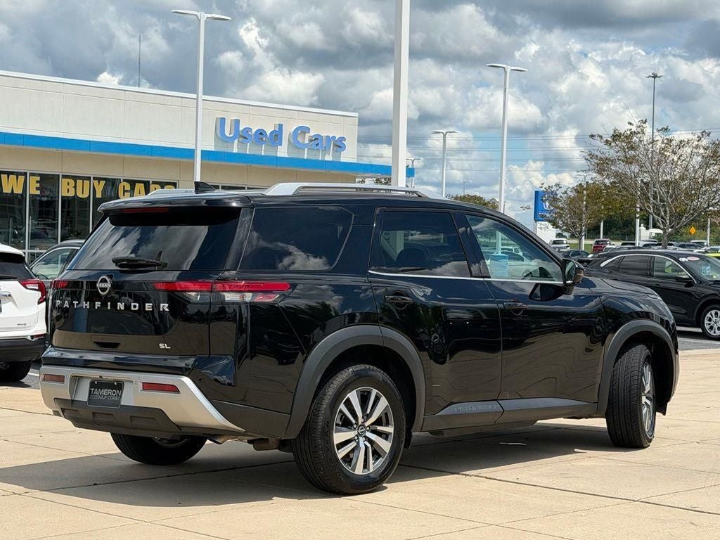 2025 Nissan Pathfinder SL