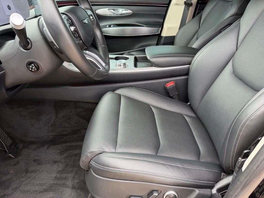 2026 Genesis GV70 2.5T Select