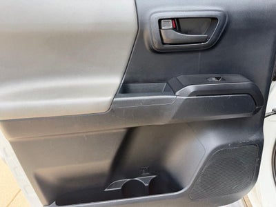 2016 Toyota Tacoma SR