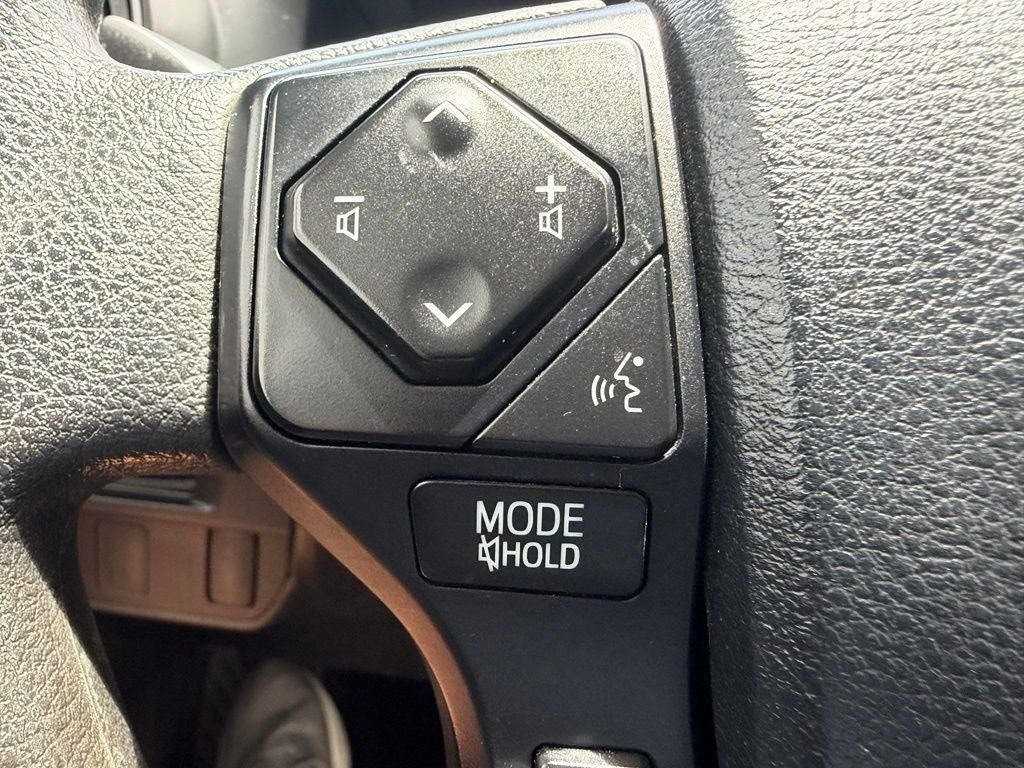 2016 Toyota Tacoma SR