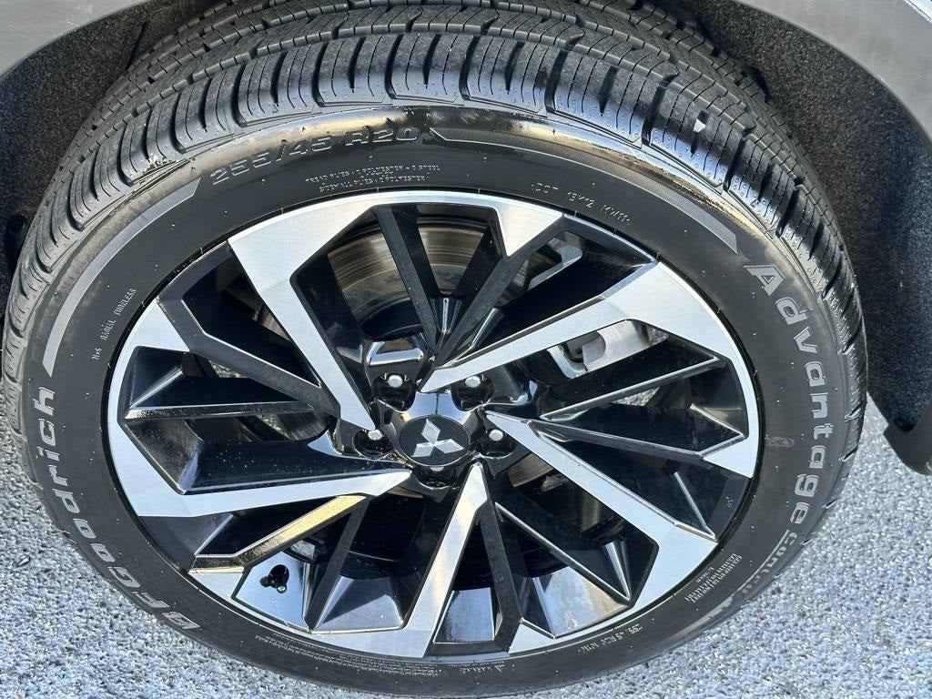 2022 Mitsubishi Outlander SEL