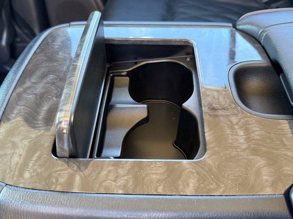 2022 Nissan Armada Platinum