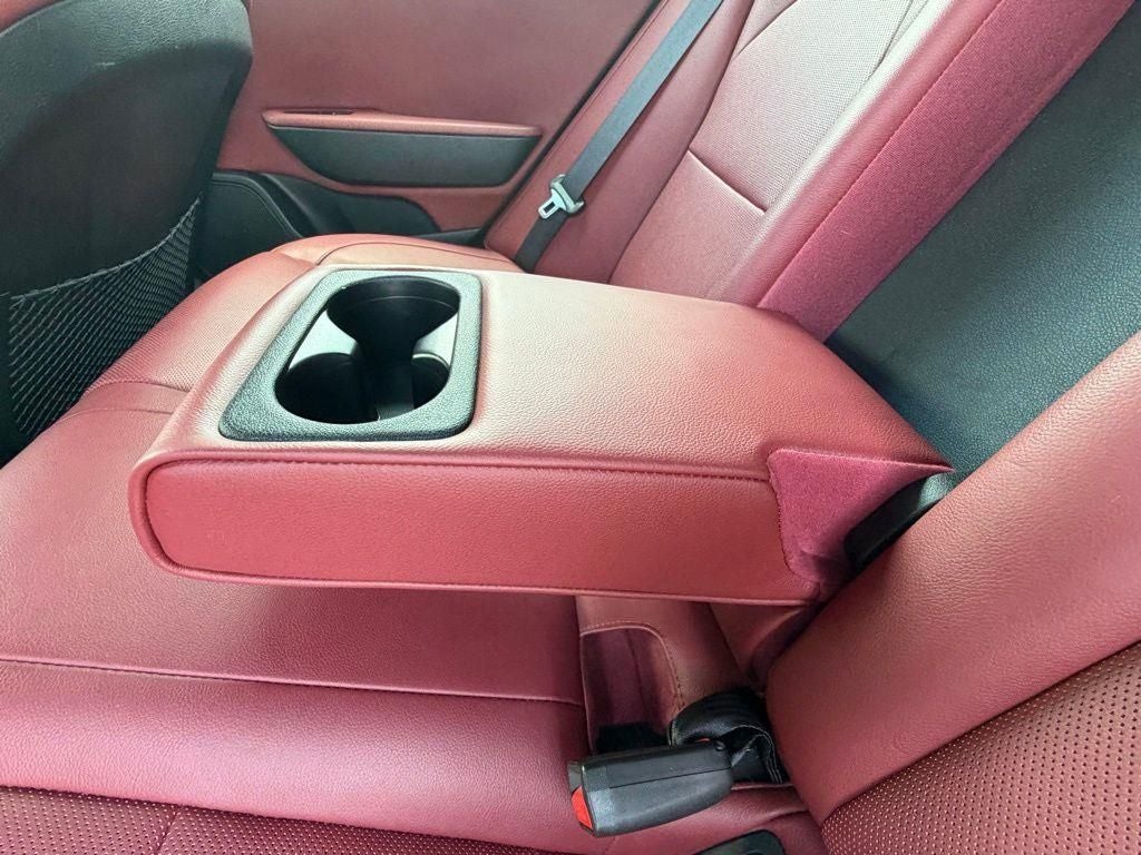2022 Kia Stinger GT1
