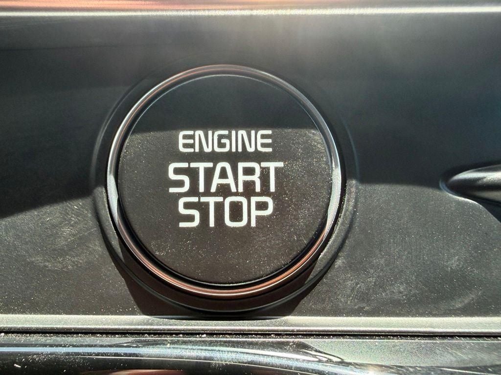 2025 Kia K5 GT-Line - Photo 16