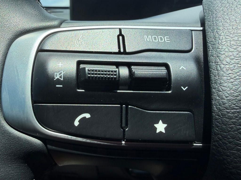 2025 Kia K5 GT-Line - Photo 23