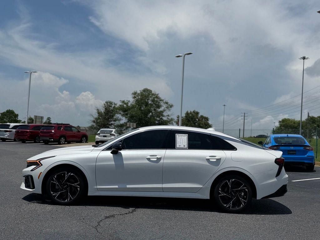 2025 Kia K5 GT-Line - Photo 6