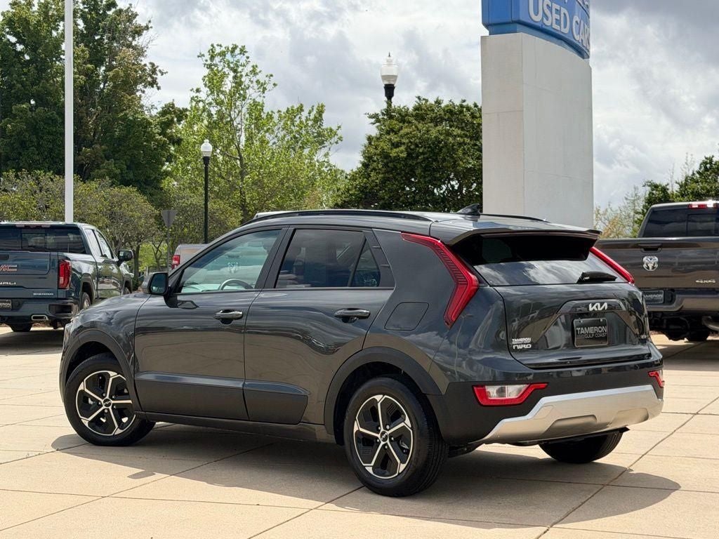 2025 Kia Niro LX