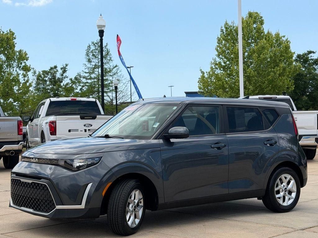 2024 Kia Soul LX