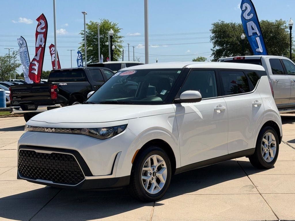 2025 Kia Soul LX