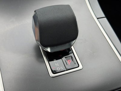 2025 Land Rover Range Rover Velar Dynamic SE