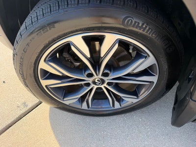 2018 INFINITI QX30 Premium