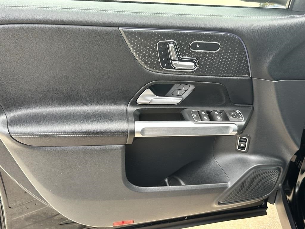 2024 Mercedes-Benz GLB GLB 250