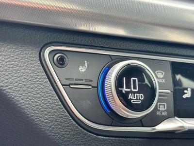 2024 Audi Q5 45 S line Premium quattro