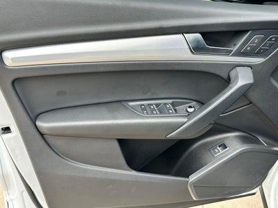 2024 Audi Q5 45 S line Premium quattro