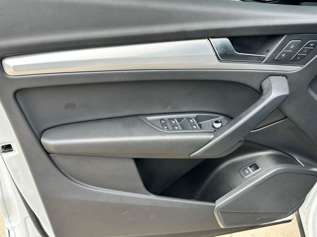 2024 Audi Q5 45 S line Premium quattro