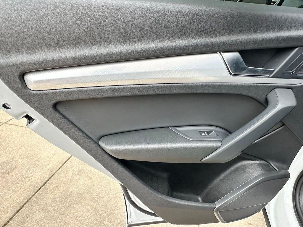 2024 Audi Q5 45 S line Premium quattro