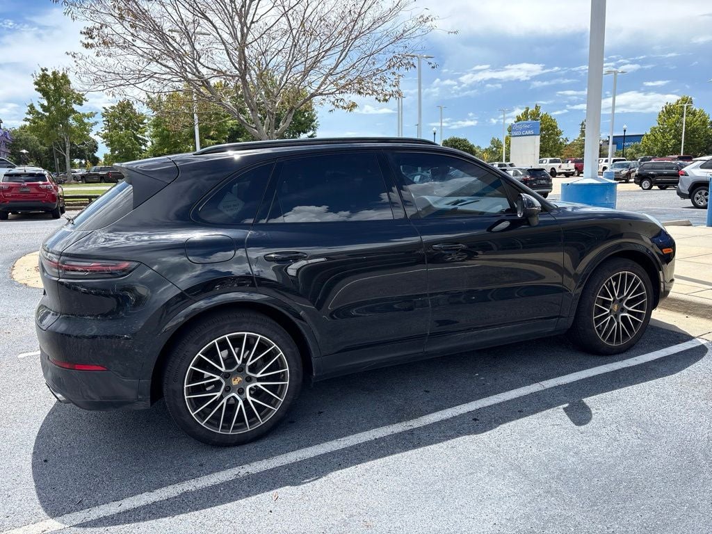 2022 Porsche Cayenne S